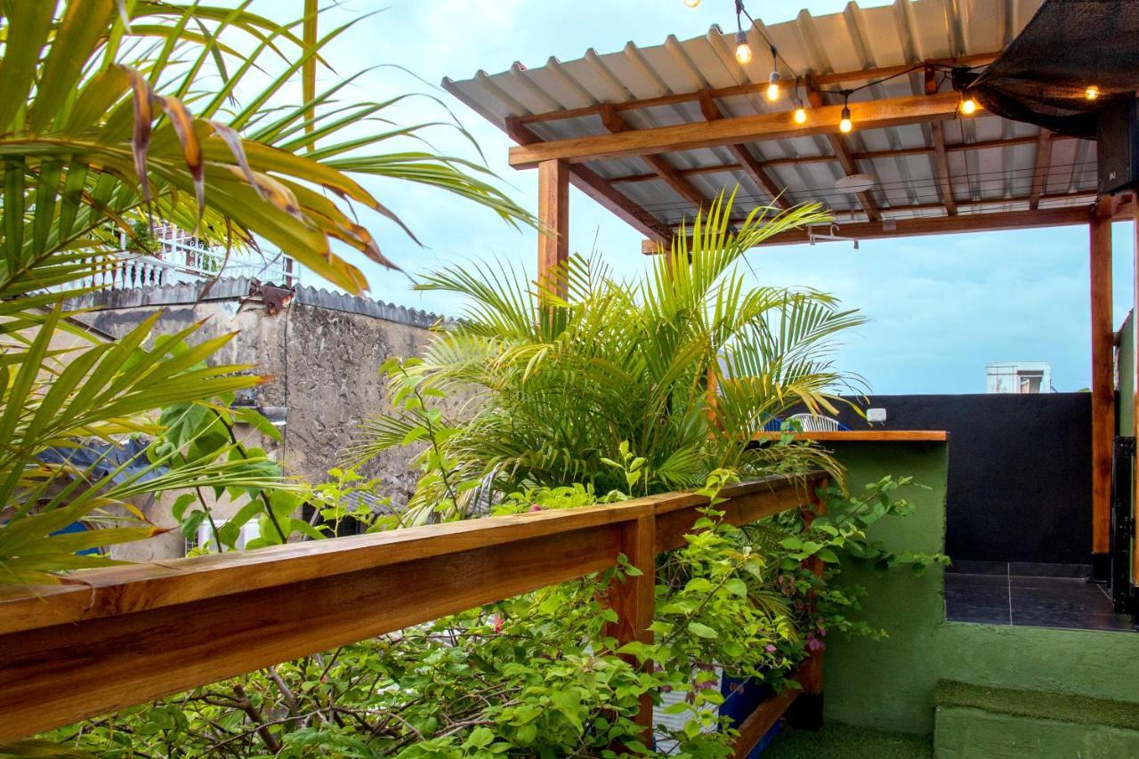Seven Nights Hostel Cartagena Exterior photo
