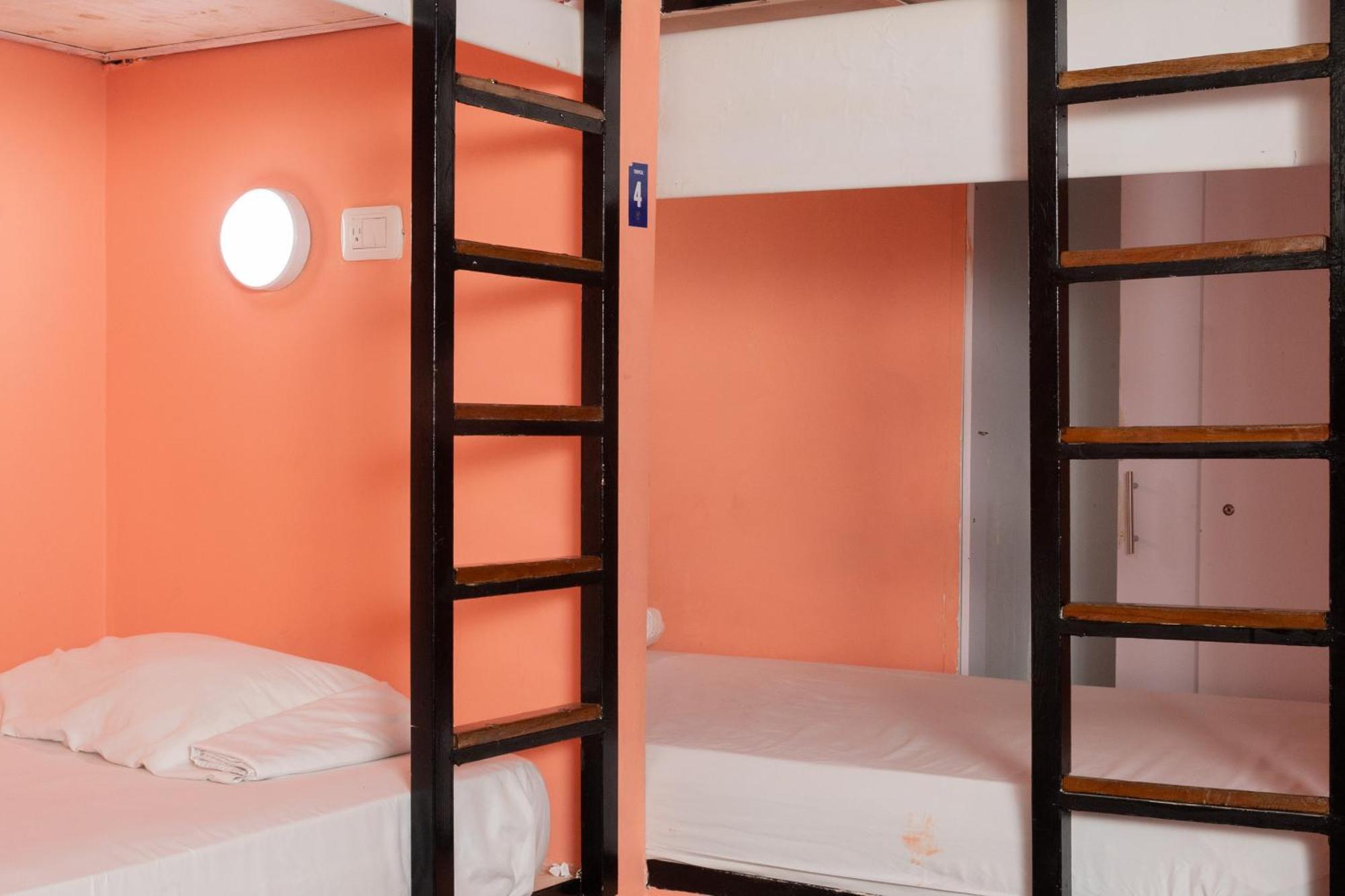 Seven Nights Hostel Cartagena Exterior photo