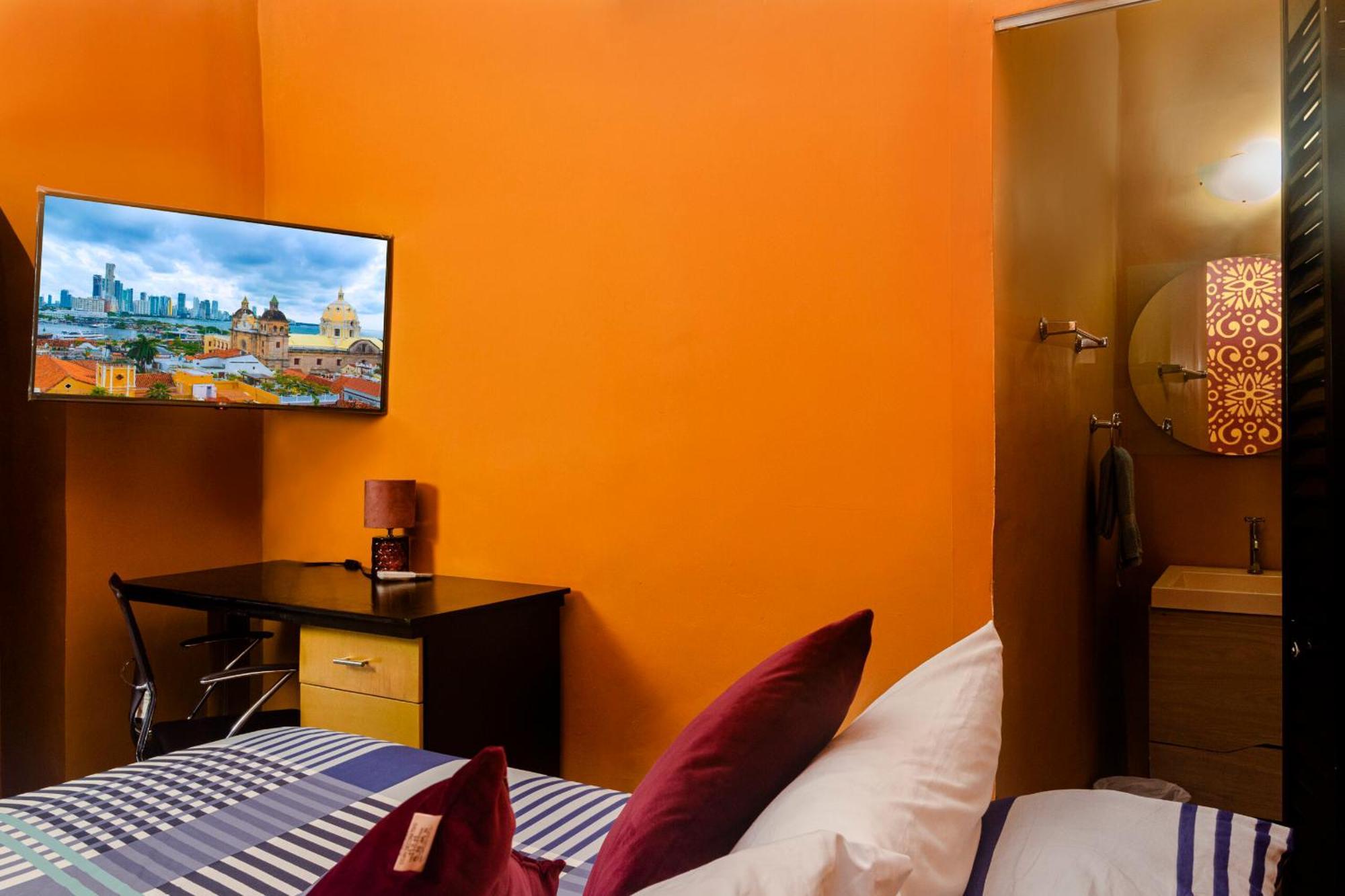 Seven Nights Hostel Cartagena Exterior photo