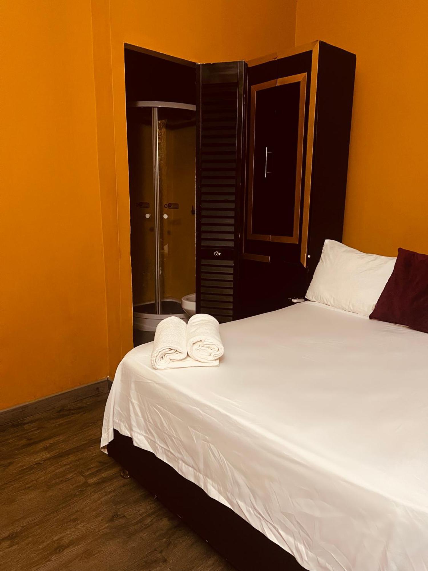 Seven Nights Hostel Cartagena Exterior photo
